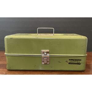 Vintage Union Steel Metal Tackle Tool Box Utility Chest Fishing 4413 Green USA